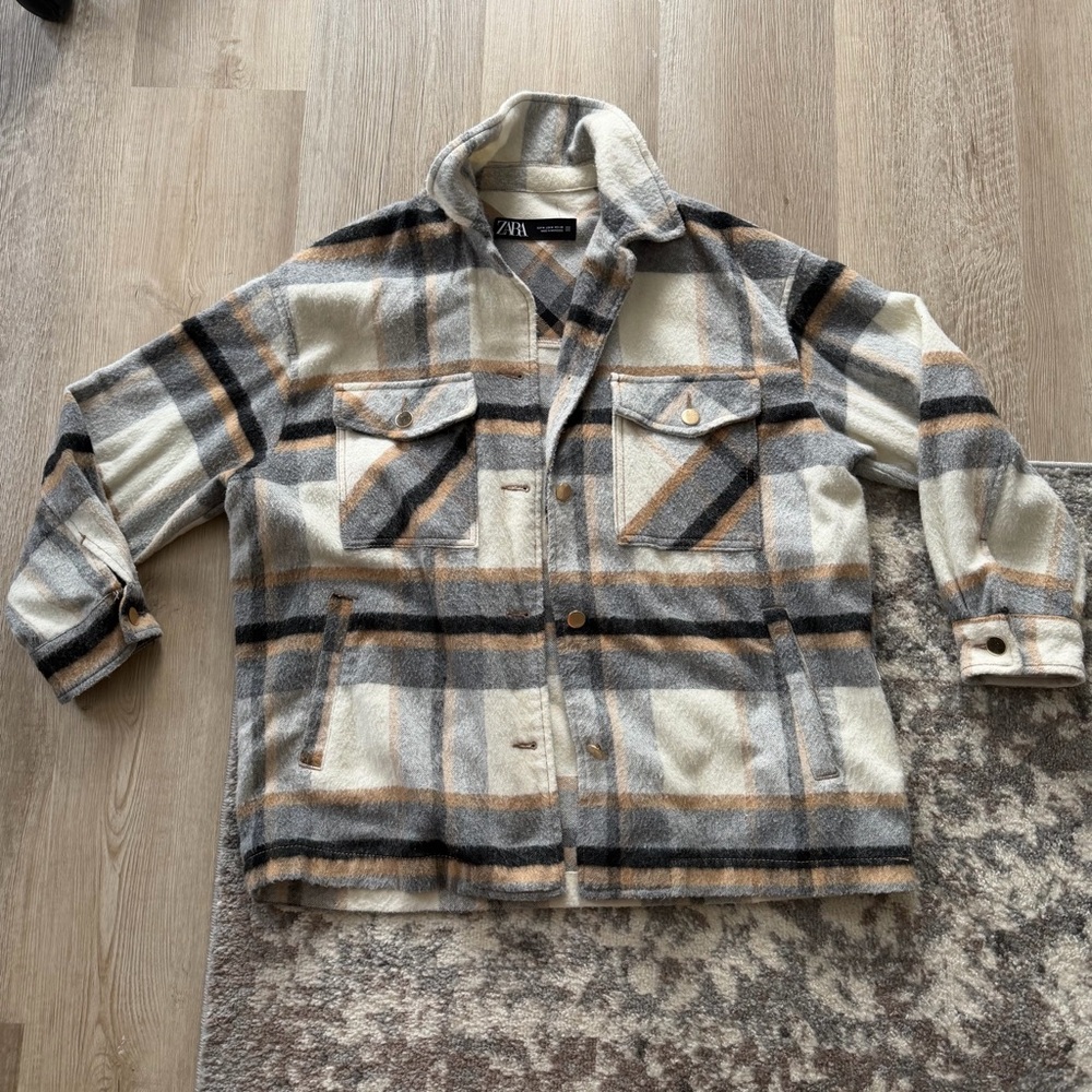 Zara Shirt Jacket Size M